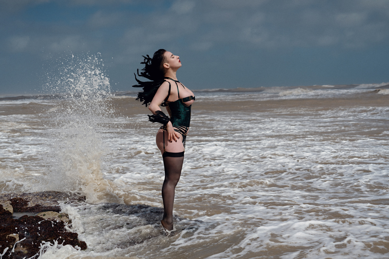 elettra arazatah in black atelier bordelle lingerie artistic